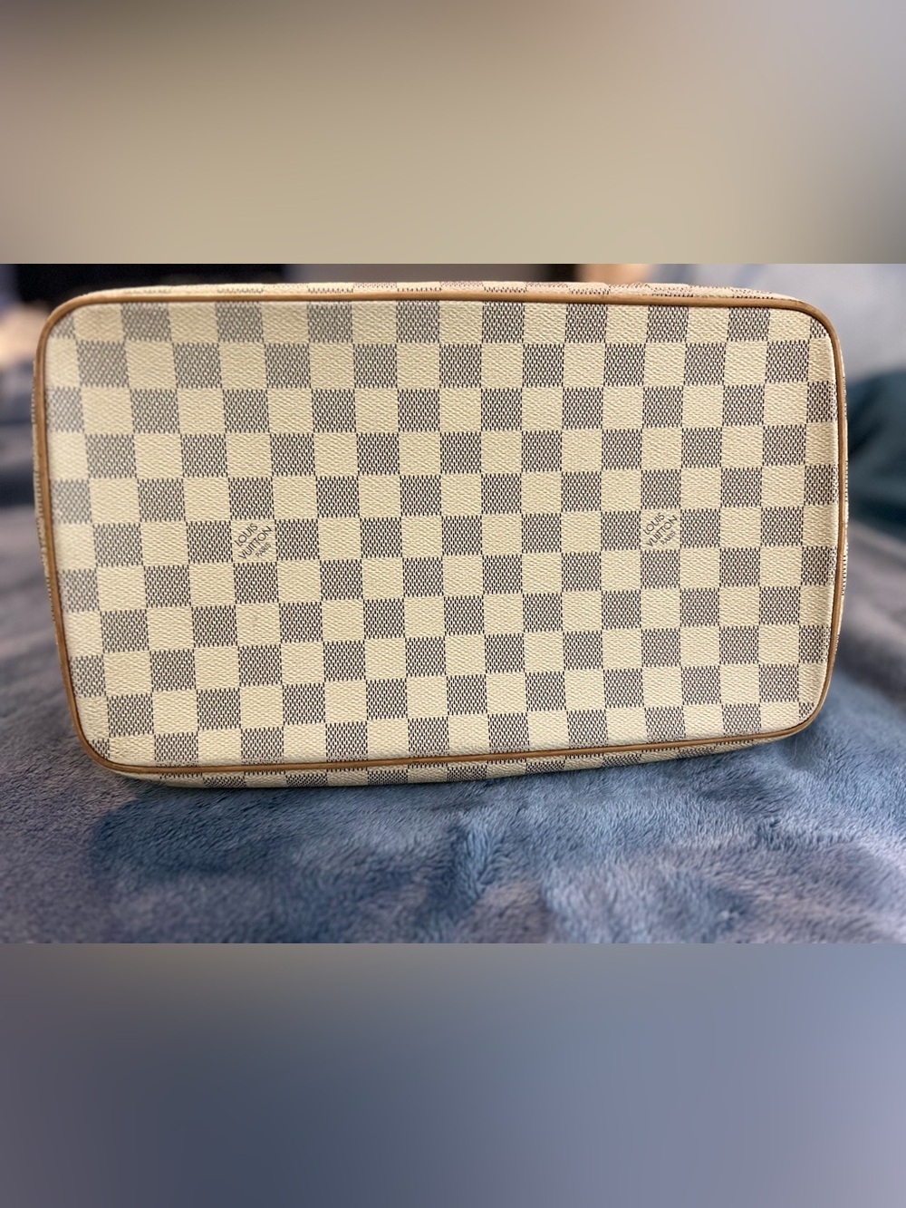 Louis Vuitton Saleya Damier Azur MM Tote - Picture 8 of 16